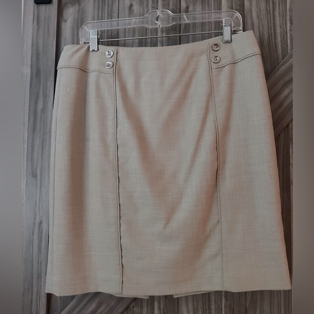 Size 12P WHBM suit skirt (check out my listings for coordinating pants/jacket!)